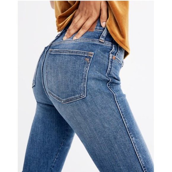 NEW Madewell 9" Mid-Rise Skinny Jeans in York Wash - Picture 3 of 10